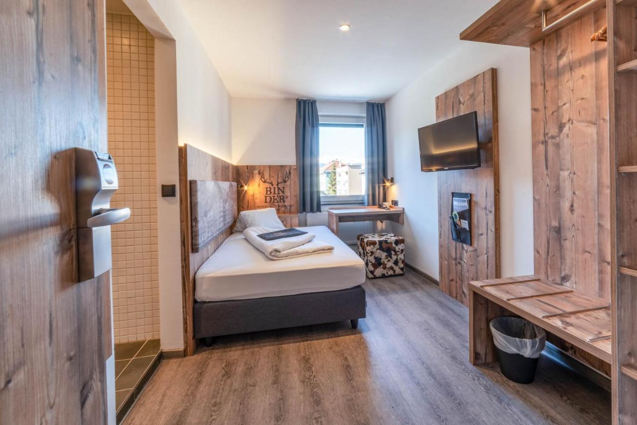 Binders Budget City-Mountain Hotel Innsbruck Buitenkant foto