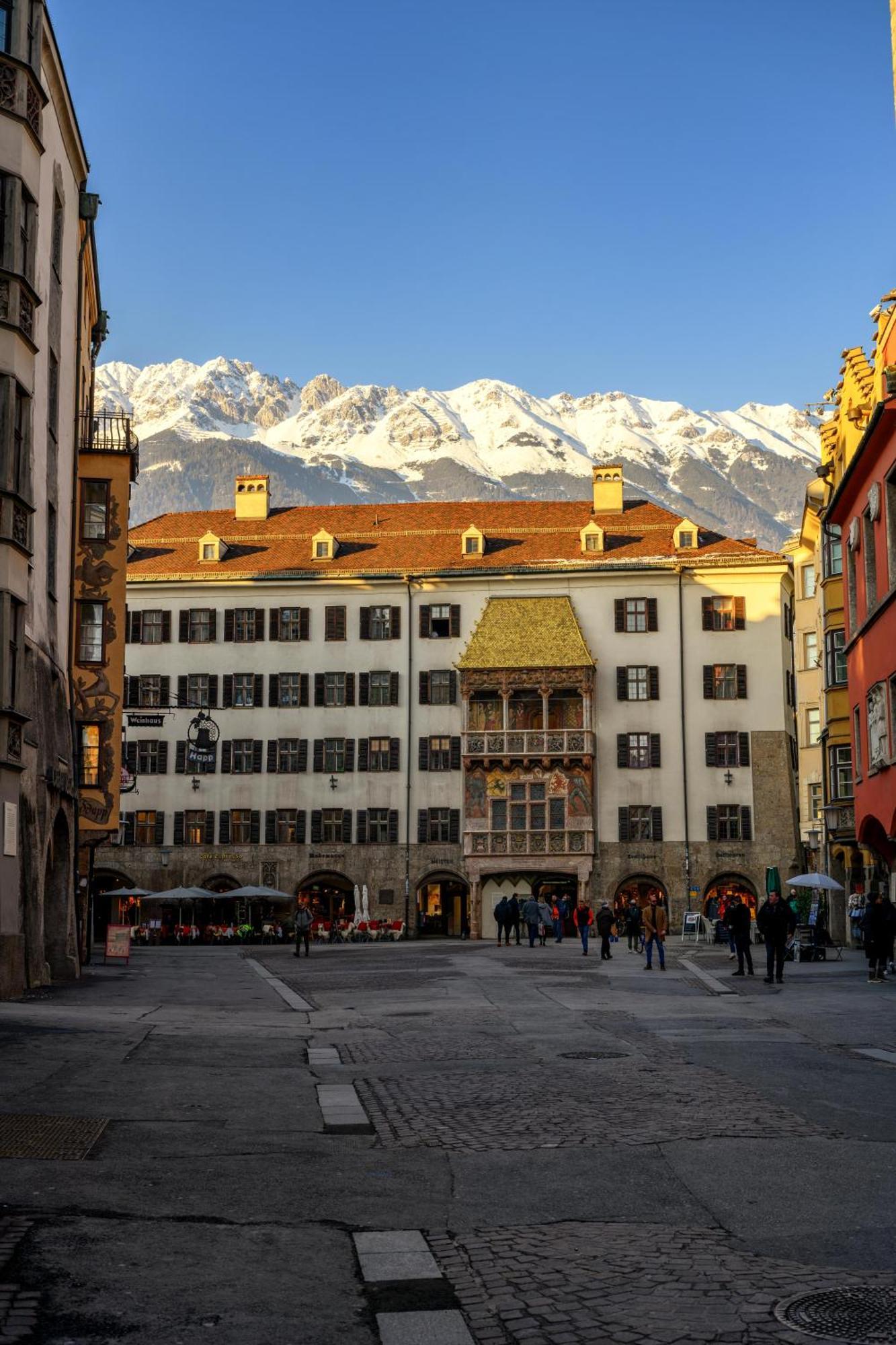 Binders Budget City-Mountain Hotel Innsbruck Buitenkant foto